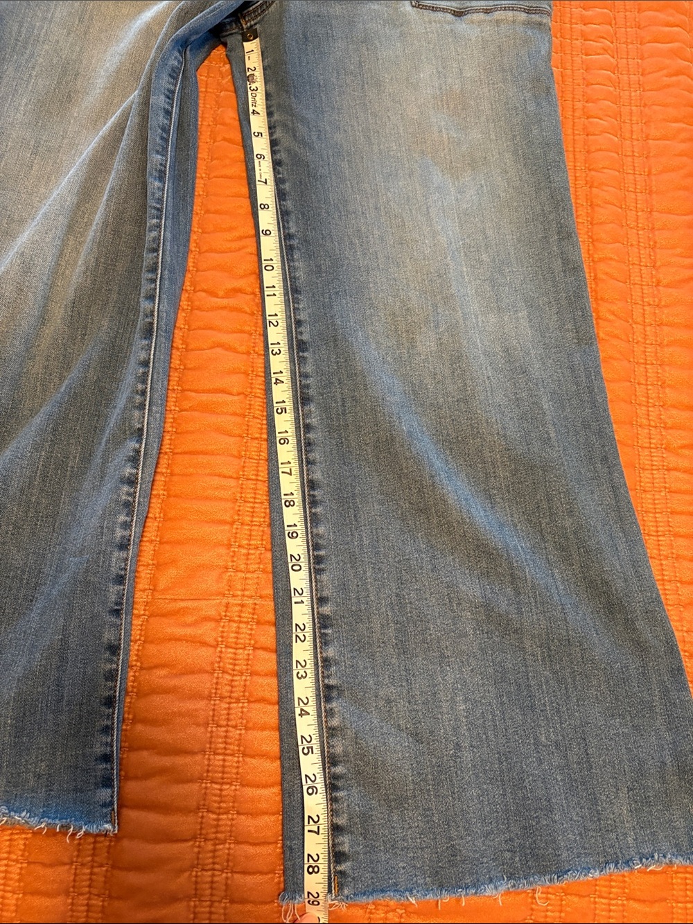 Kut from the Kloth Meg Wide-Leg Jeans with Raw Hem - Picture 2 of 7